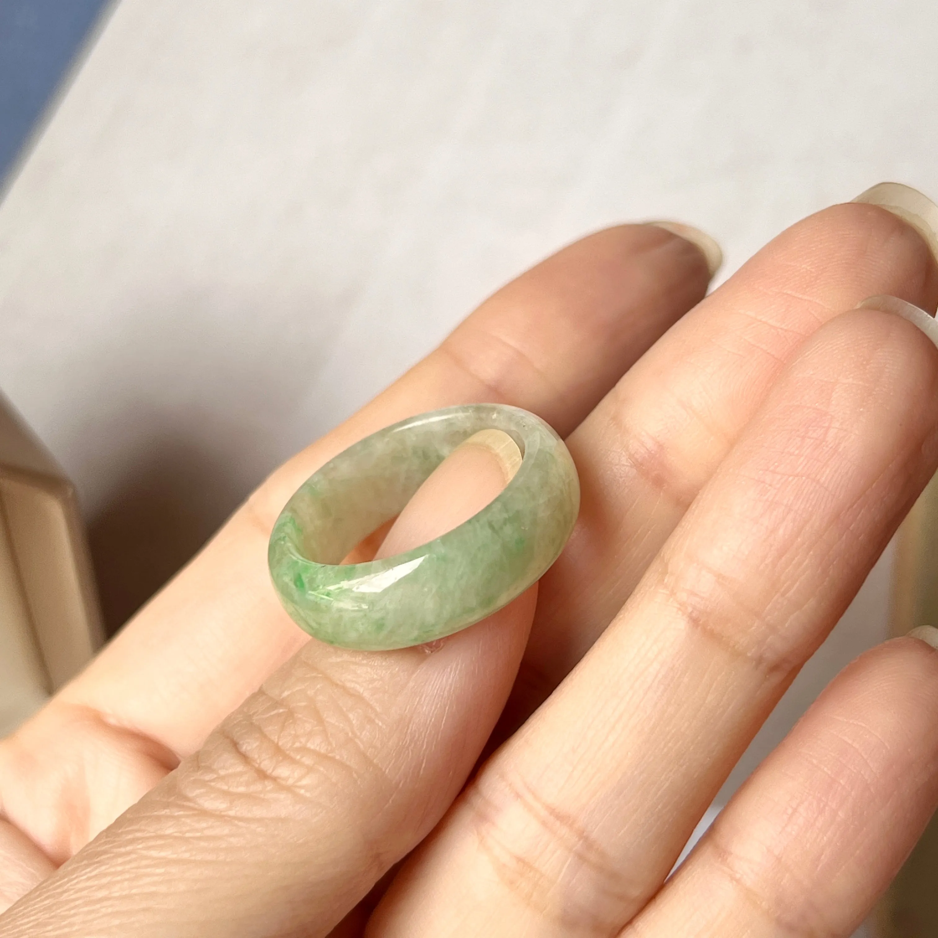 19.1mm A-Grade Natural Moss on Snow Jadeite Abacus Ring Band No.162182