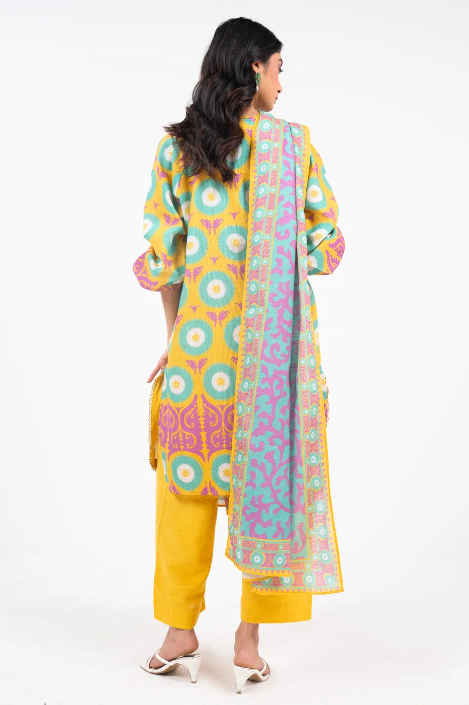 2 Piece Printed Khaddar Suit With Light Khaddar Dupatta