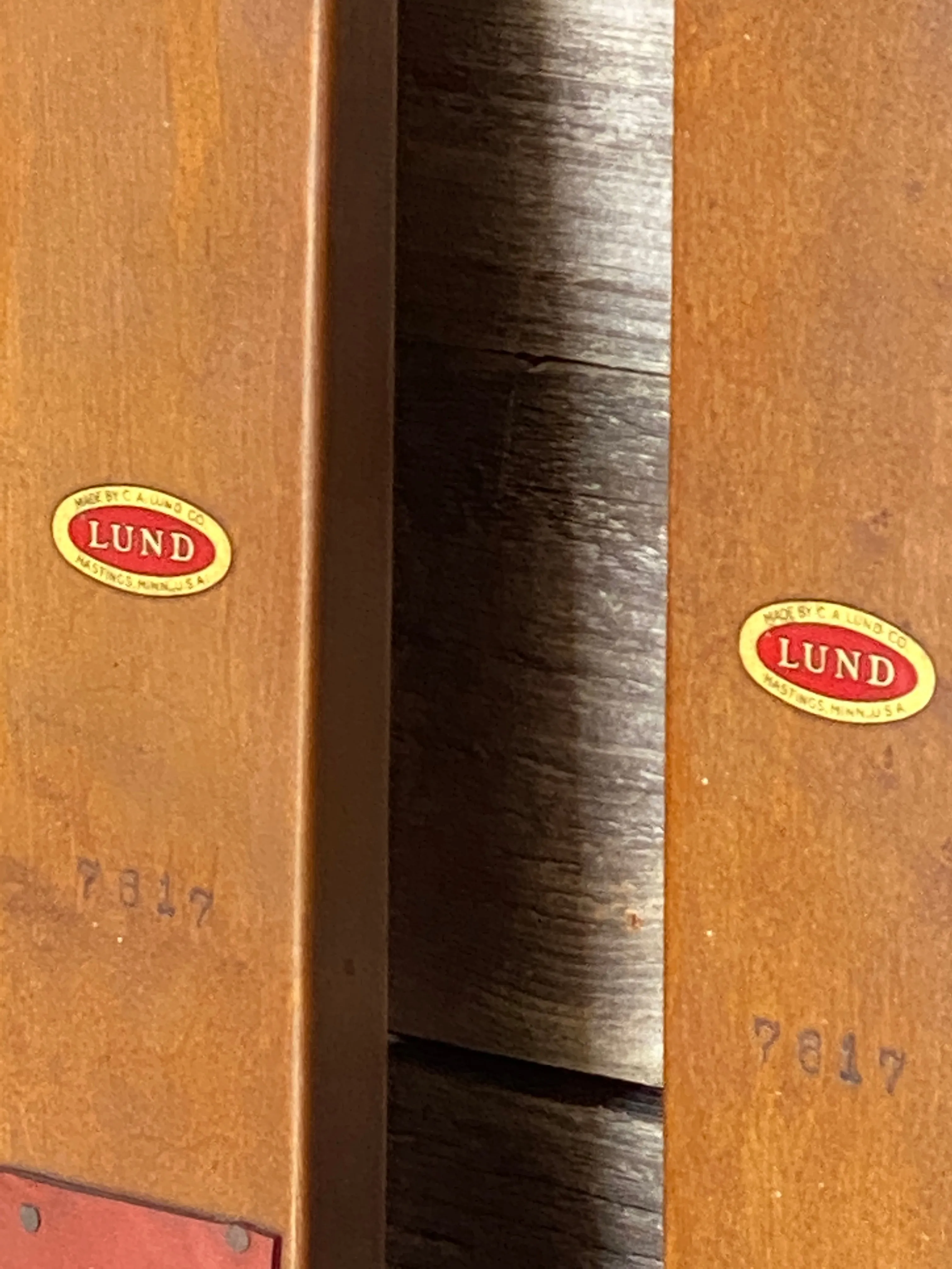 Antique Lund Skis