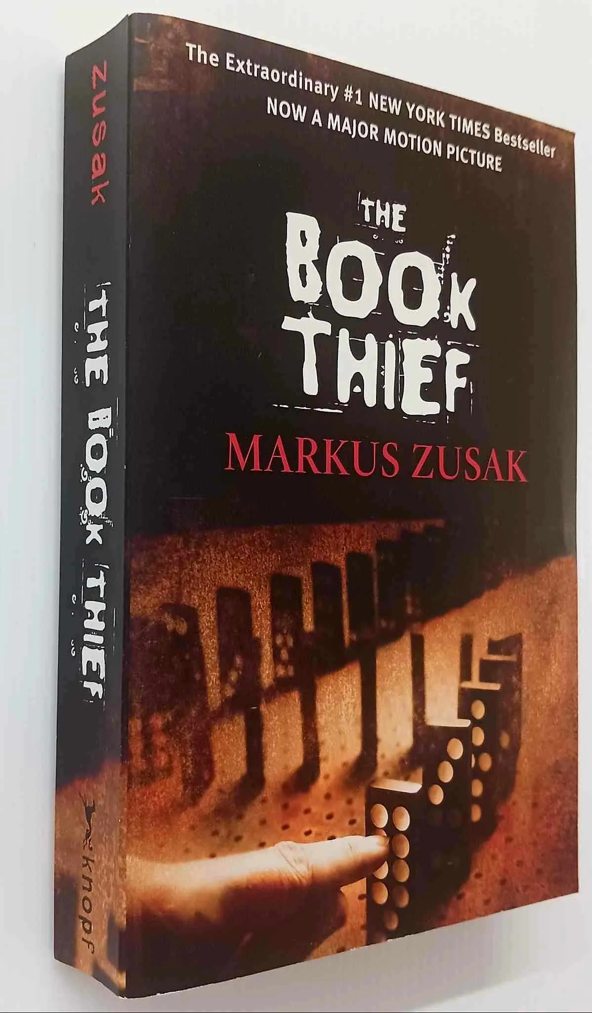 THE BOOK THIEF - Markus Zusak